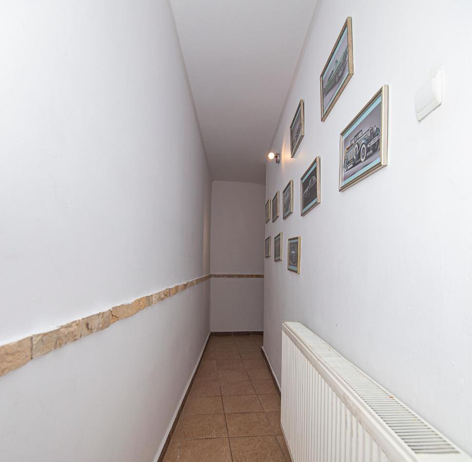 Casa Sara Διαμέρισμα Σινάια Εξωτερικό φωτογραφία