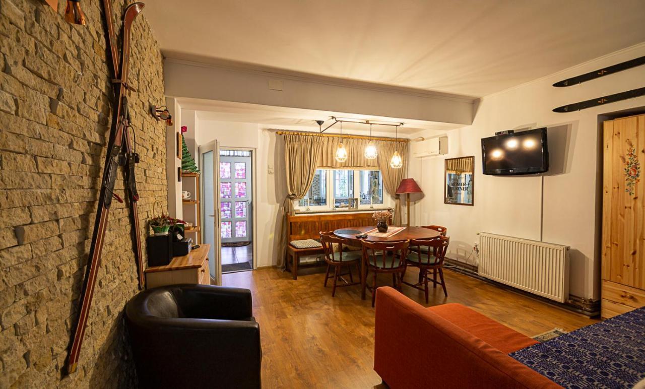 Casa Sara Διαμέρισμα Σινάια Εξωτερικό φωτογραφία