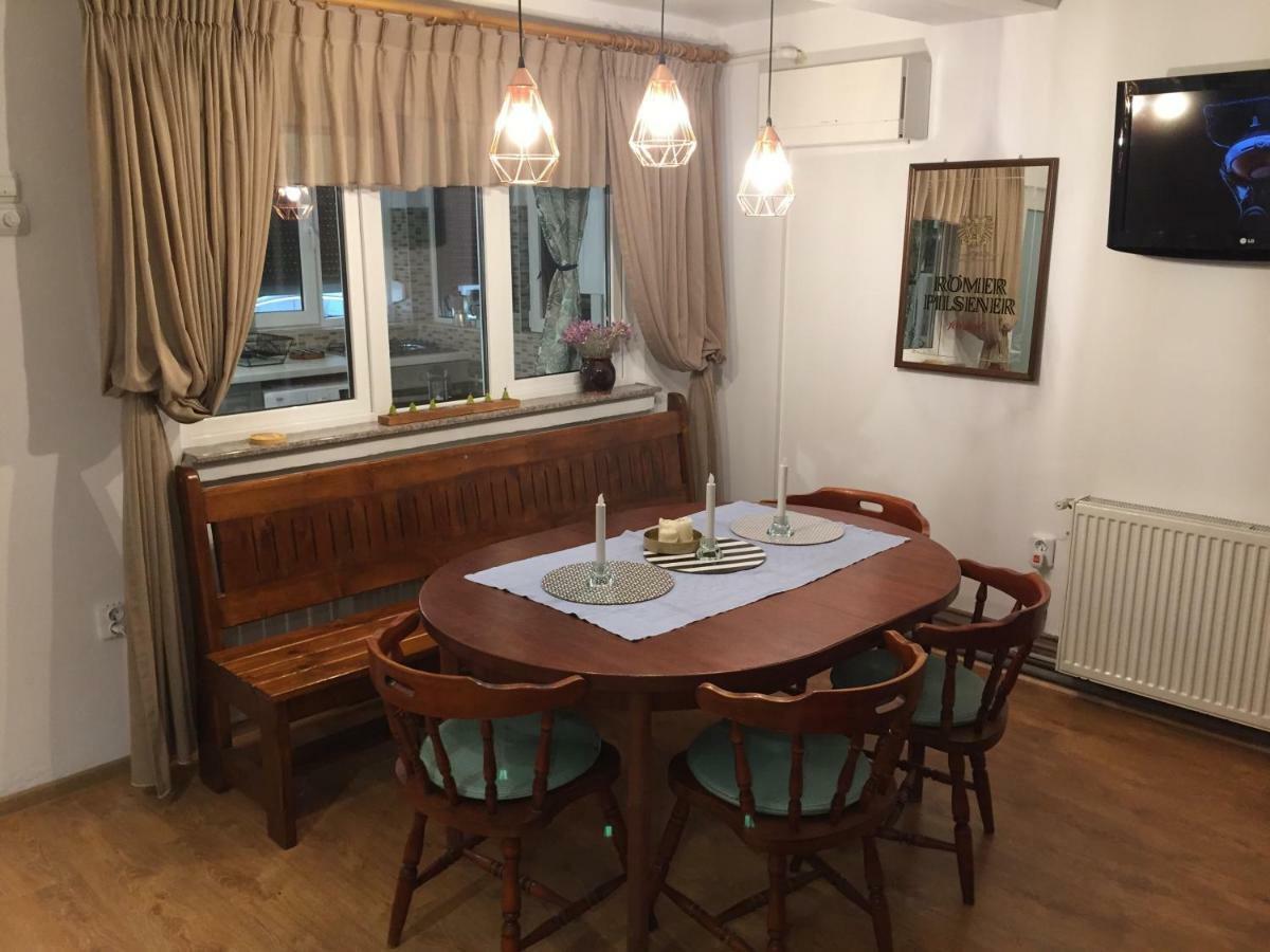 Casa Sara Διαμέρισμα Σινάια Εξωτερικό φωτογραφία
